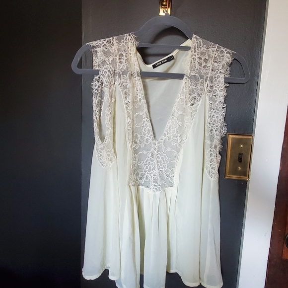 Pastel Yellow Lace Sheer Blouse-Anthropologie-L - Picture 2 of 9